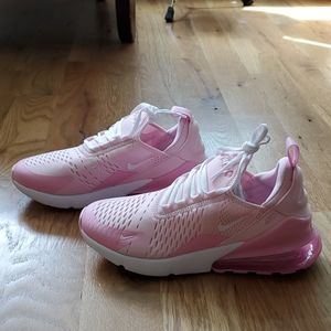 Nike Air Max 270